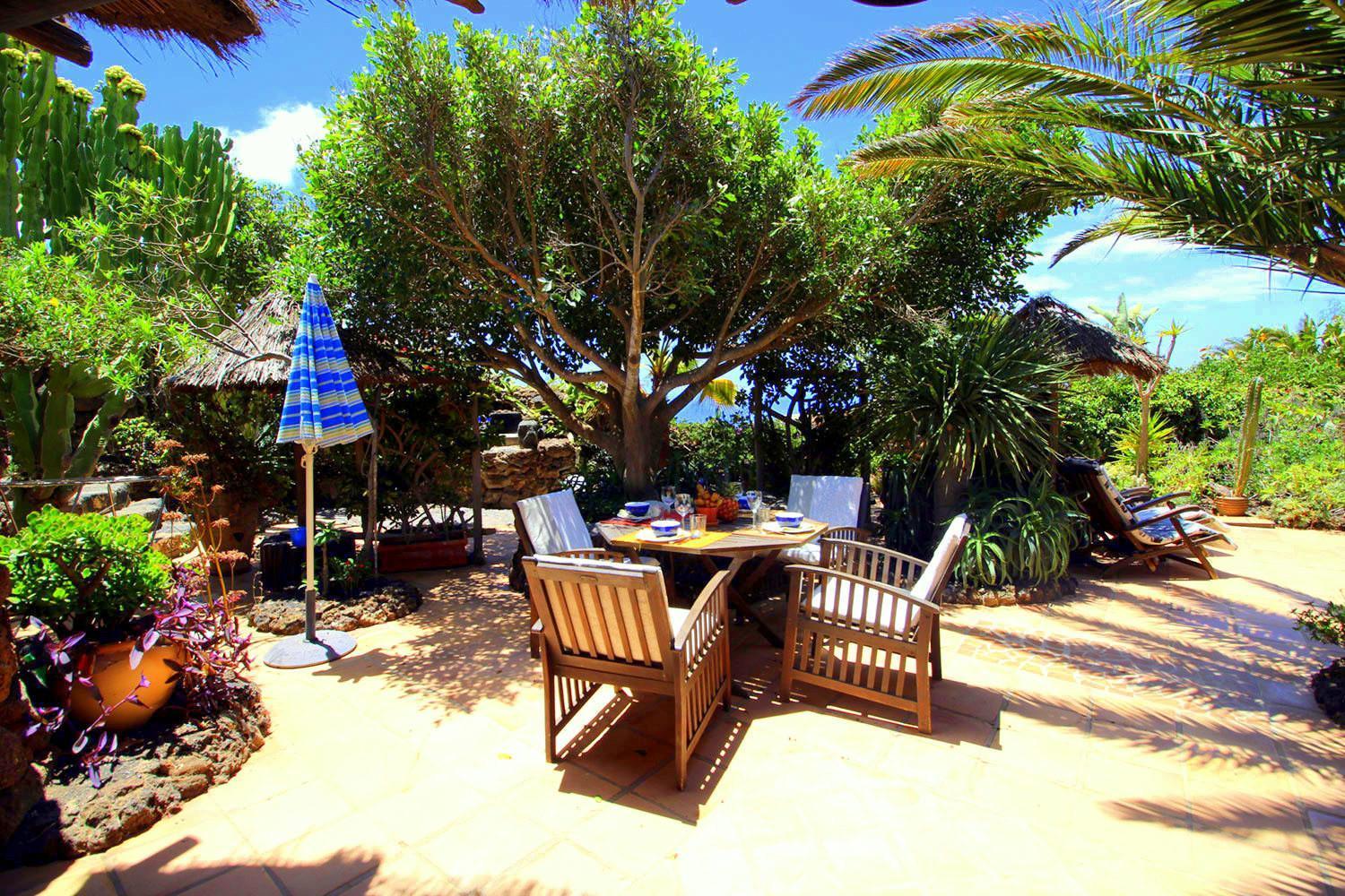 Niro - Sauna, Beheizter Pool, Billiard Tisch, Tischtennis Tías Exterior foto