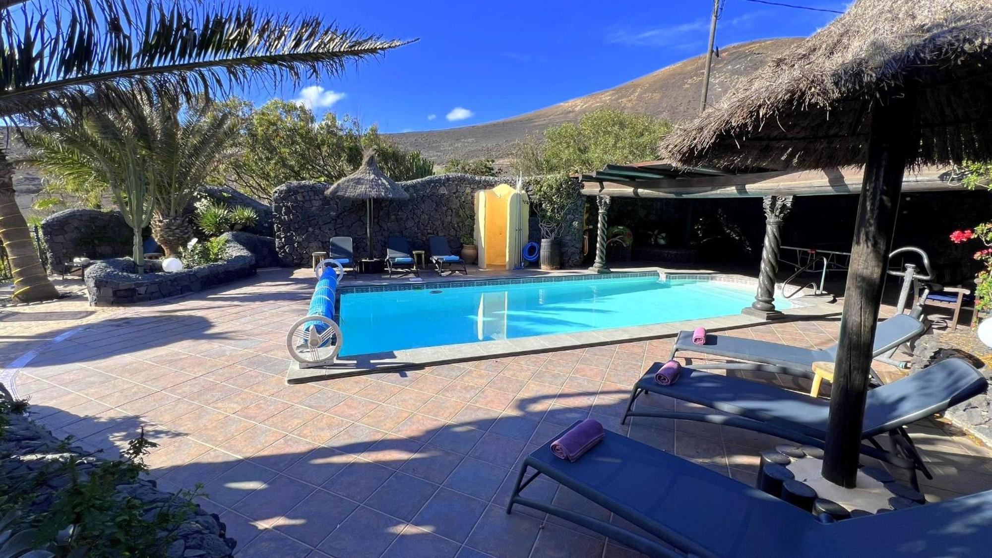 Niro - Sauna, Beheizter Pool, Billiard Tisch, Tischtennis Tías Exterior foto